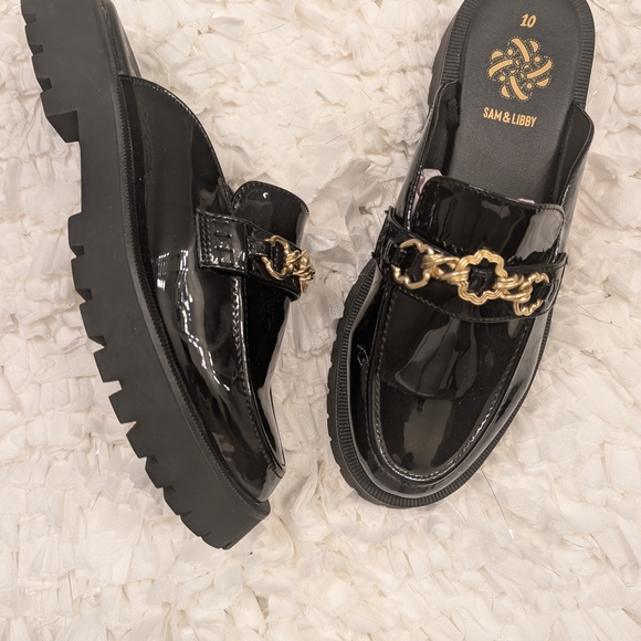 Sam & Libby Black Loafers with Gold Accent - Picture 3 of 6